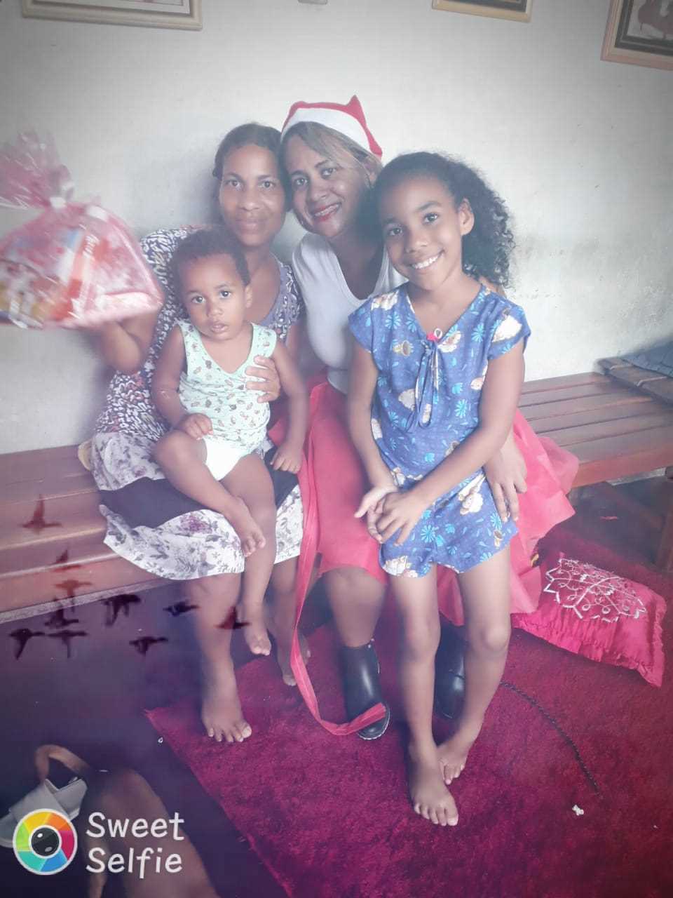 Primeira Infância no SUAS realiza o natal das famílias do Programa